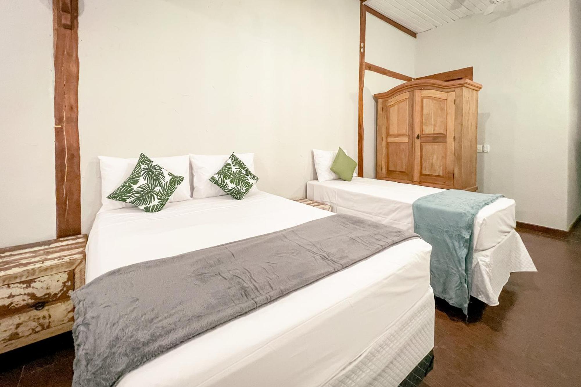 Velinn Pousada Canoa Ilhabela Habitación foto