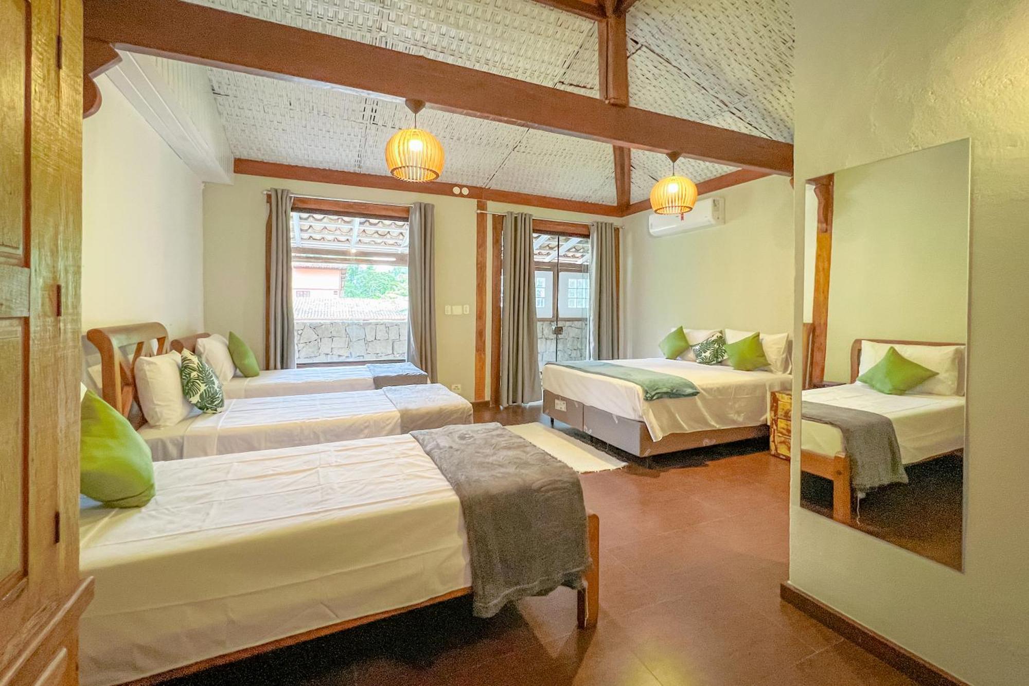 Velinn Pousada Canoa Ilhabela Habitación foto